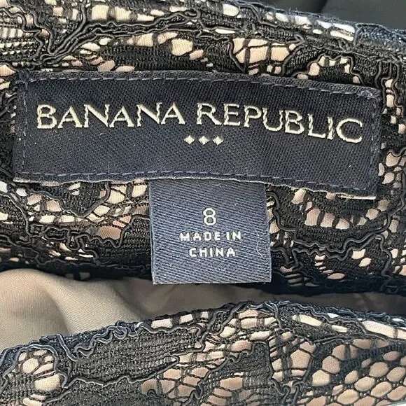 Banana Republic Lined Lace Skirt Sz. 8 Gently Loved - Picture 7 of 7